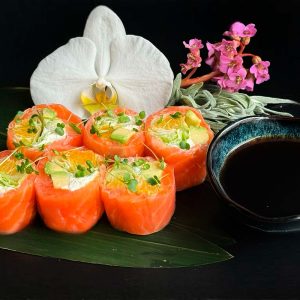 Сашими ролл с лососем и апельсином